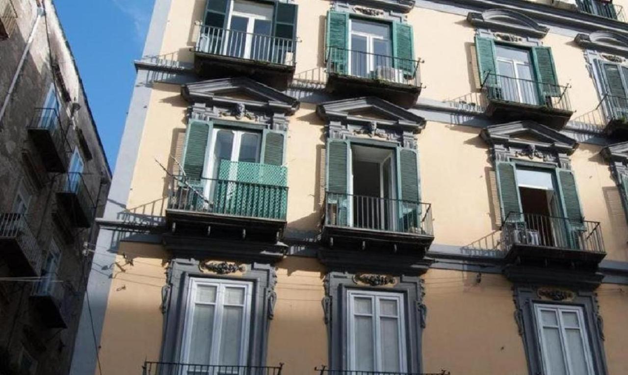 Bed and Breakfast La Tela Bianca Napoli Esterno foto